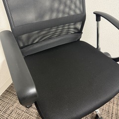 腰楽メッシュチェアの画像