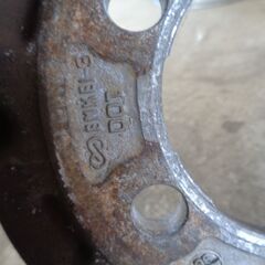 ☆三菱のエンケイアルミホイールです。2本15インチの6HでJ15×6JJサイズです。普通車に付けれる物です。の画像