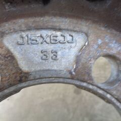 ☆三菱のエンケイアルミホイールです。2本15インチの6HでJ15×6JJサイズです。普通車に付けれる物です。の画像