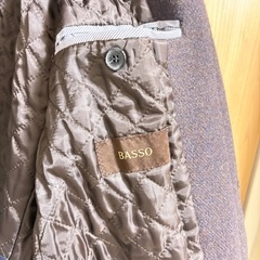 BASSOウールのメンズコートの画像