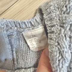 ZARA H&M 80cmニットの画像