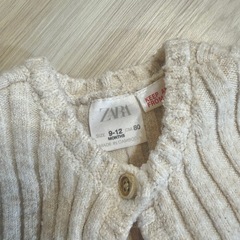 ZARA H&M 80cmニットの画像