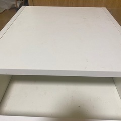 収納付きサイドテーブルの画像