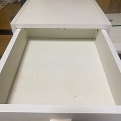 収納付きサイドテーブルの画像