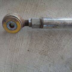 ☆スズキのラテラルロッド調整式の新規格と旧規格の2本です。！の画像