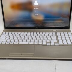 🎅富士通🌟LifeBook🌟AH45D1G🌟美品金🌟SSD🌟WIN11🌟Office2021の画像