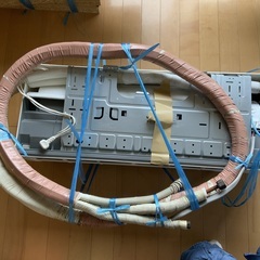 2016年製エアコン、冷却ガスが抜けてますが、使えるはずの画像