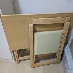 パソコンデスク+イス 12/25以降取引の画像