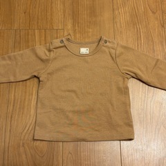 【プティマイン】ロンパースと長袖トップスセット（靴下付き）の画像