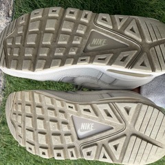ナイキ NIKE AIR MAX COMMAND スニーカー シューズ ローカット レースアップ ロゴ 刺繍 22.5cm グレー の画像
