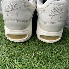 ナイキ NIKE AIR MAX COMMAND スニーカー シューズ ローカット レースアップ ロゴ 刺繍 22.5cm グレー の画像