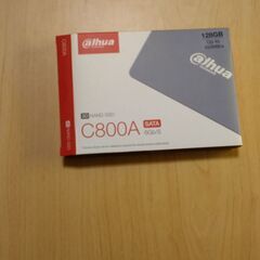 パソコン用のＳＳＤ（１２８GB)単体の画像