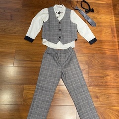 男の子フォーマルスーツ 子供 スーツ キッズ フォーマル スーツ 子供服 七五三 お宮参り 紳士服 入学式 卒業式 入園式 用 130cmの画像