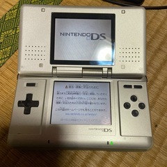 ニンテンドーDS本体　ジャンクの画像