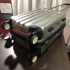 旅行バック　カートの画像