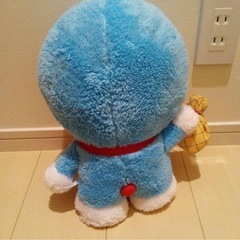 BIGドラえもん ぬいぐるみ 約30cm きび団子ver.の画像