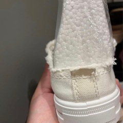 新品ホワイトスニーカー サイズ41 踵無しの画像