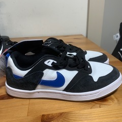 スニーカーの画像