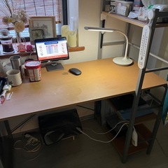 ニトリ　パソコンデスクの画像