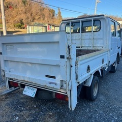 H16年式 日産 アトラス 2.0 ダブルキャブ ロング スーパーロー DX　新明和パワーゲート　新普通免許・AT限定運転免許・対応!　最大積載量1150kg （ホワイト）の画像