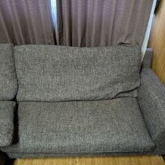 3人掛けソファ　グレー　の画像