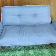 ソファの画像