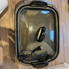 ホットプレートとタコ焼きの画像