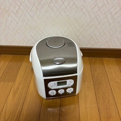 炊飯器３合炊きの画像