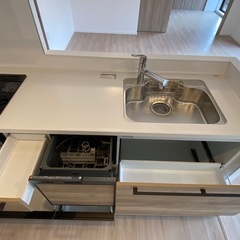 【新築未使用｜設置後 実使用なし】 クリナップ製システムキッチン2400＋洗面化粧台の画像