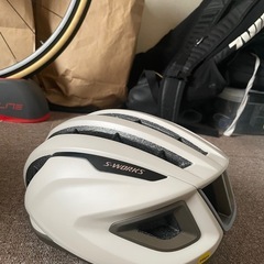 SPECIALIZED PREVAIL 3 Round FIT Mサイズの画像
