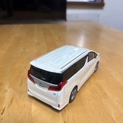 アルファード　HV カラーサンプル　模型の画像