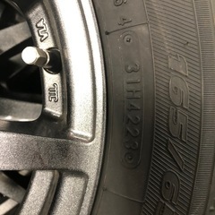 スタッドレスタイヤの画像