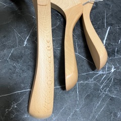 ハンガー小さめ3本、パンツハンガー3本の画像