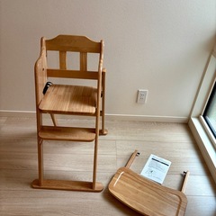 ベビーチェアー　ハイチェアー　折り畳みの画像