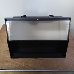 時計、フォトフレーム、鏡付きティッシュケースの画像