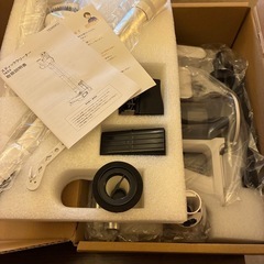 ★購入者決定しました★掃除機 コードレス【2026年先行発売！業界初除菌機能搭載・75Kpa真超強力吸引・12層HEPA濾過・史上最軽量・65分連続稼働・置くだけ充電スタンド】 Temaku サイクロン軽量 掃除機 コードレス 強力 伸縮型パイプ/自立式/革新版グリーンLEDライト/ 550Ｗ 絡まないヘッド 着脱式バッテリー 低騒音 フロア/カーペット/ソファー/カーテン/本棚/車の画像