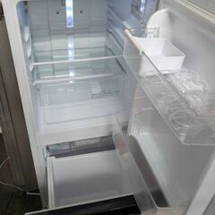 Hisense ホワイト冷蔵庫 の画像