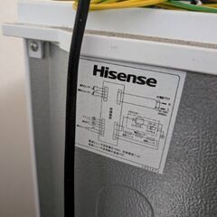 Hisense ホワイト冷蔵庫 の画像