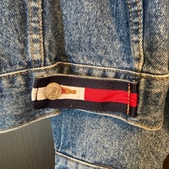 TOMMY デニムジャケットの画像