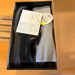 新品　AITOZ 安全靴 59811-010 26.0cmの画像