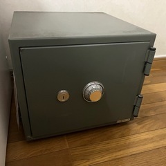 金庫の画像