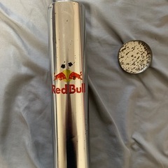 レッドブル缶かんの画像