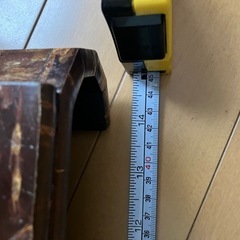 桜の木　花瓶と台の画像