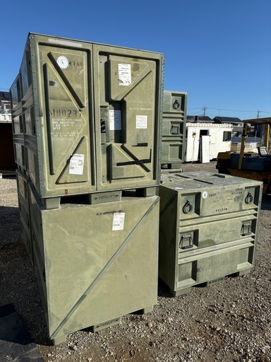米軍　放出品　コンテナ　世田谷ベース　倉庫　道具箱　物置　FRP 5台セット