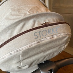 ほぼ新品　ストッケエクスプローリー　ベージュ　定価17万の画像