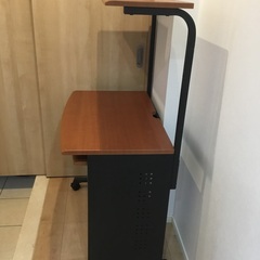 PCデスクの画像