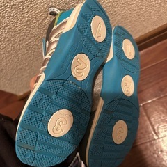 【あげます】非対面お取引可能な方！キッズスニーカーセットの画像