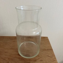 「お受け渡し決定」鉢植えと台座と花瓶のセットの画像