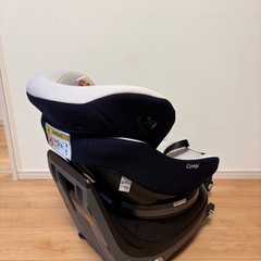 コンビ 新生児対応 回転式 クルムーヴ スマート Light ISOFIXの画像
