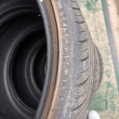 タイヤの画像